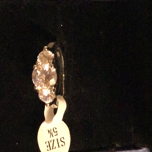 White Sapphire/Sterling Silver Round Cut Ring - Picture 7 of 14